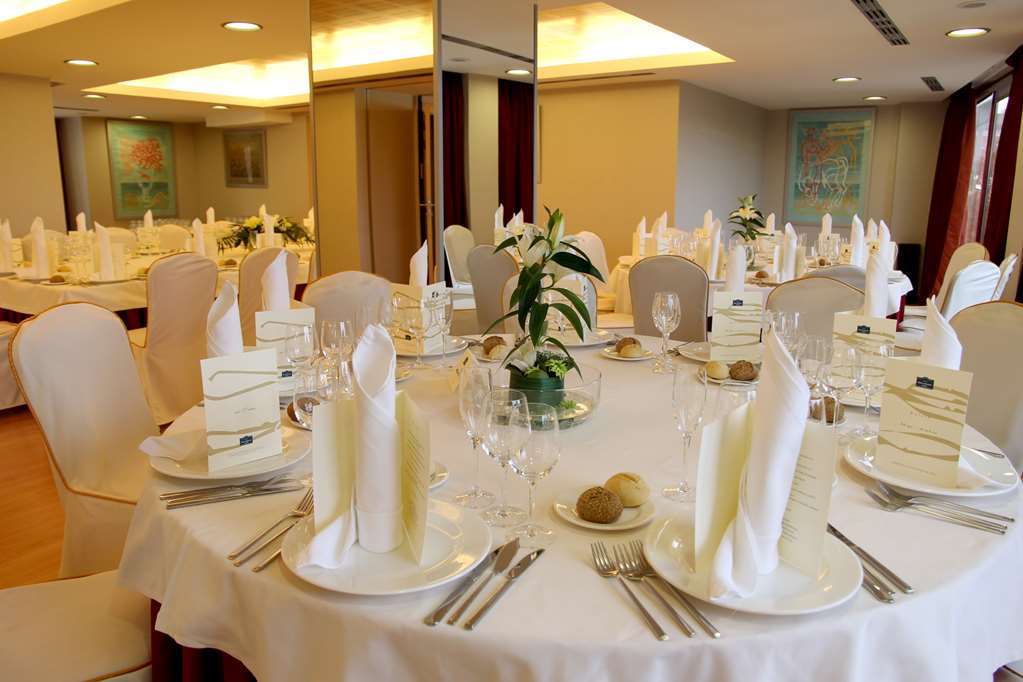 Occidental Pamplona Hotel Facilities photo